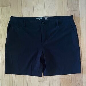 Reel Legends Black Flat Front Shorts Petite Large